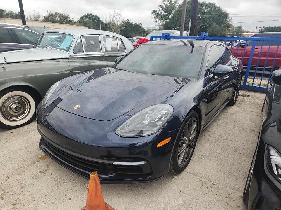 2018 Porsche Panamera 4 AWD