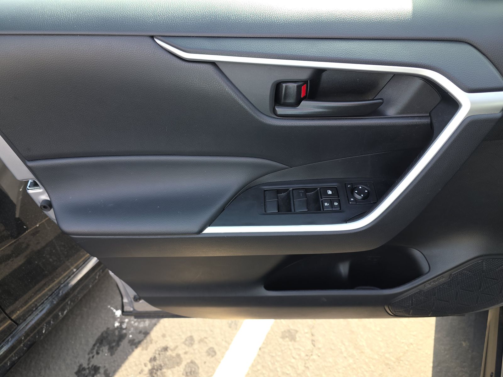 2024 Toyota RAV4 LE AWD