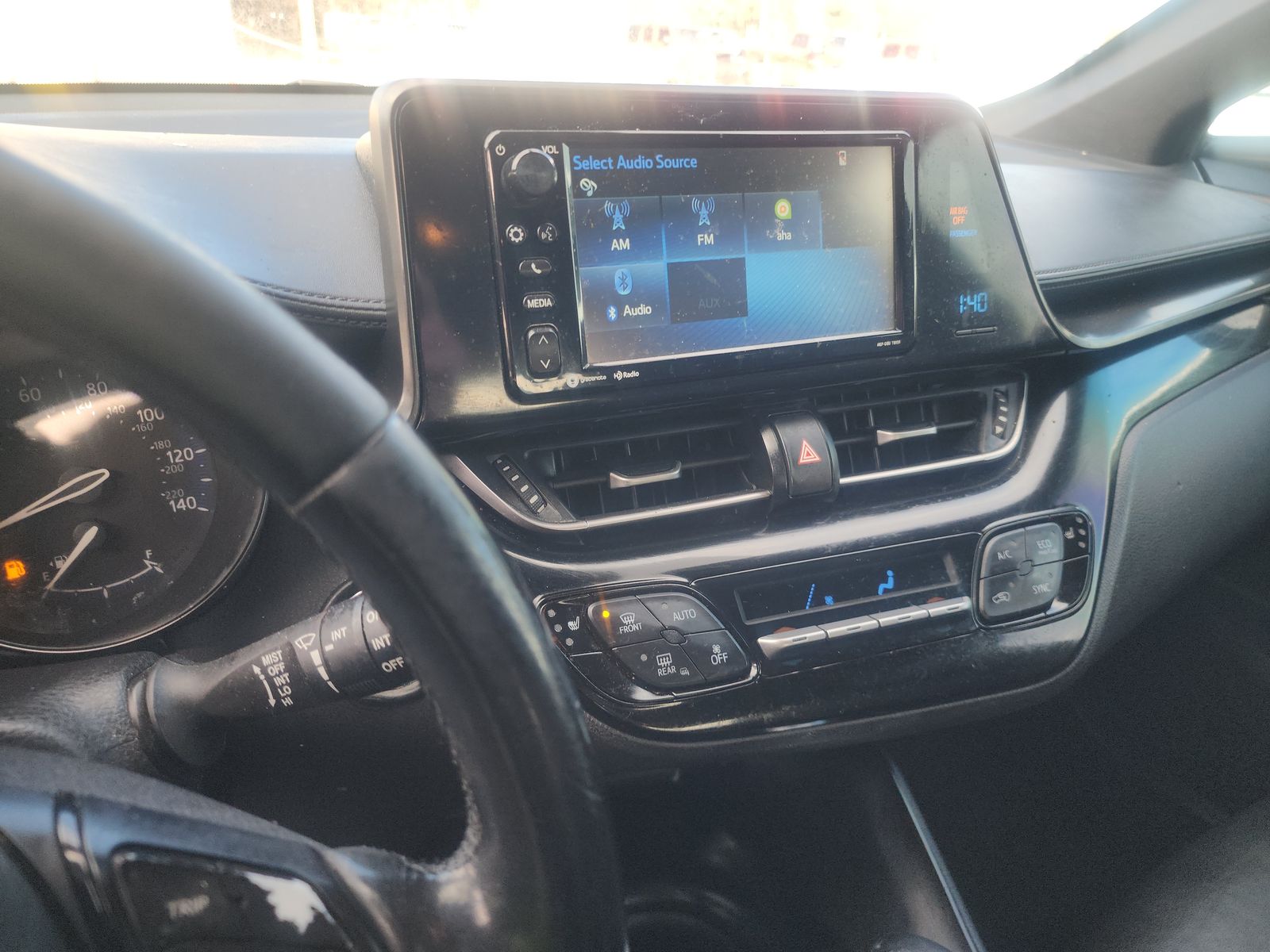 2018 Toyota C-HR XLE Premium FWD