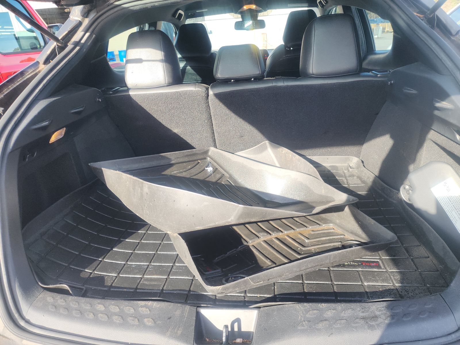 2018 Toyota C-HR XLE Premium FWD