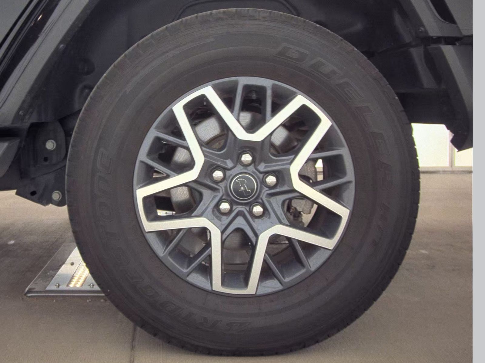 2024 Jeep Wrangler Sahara AWD