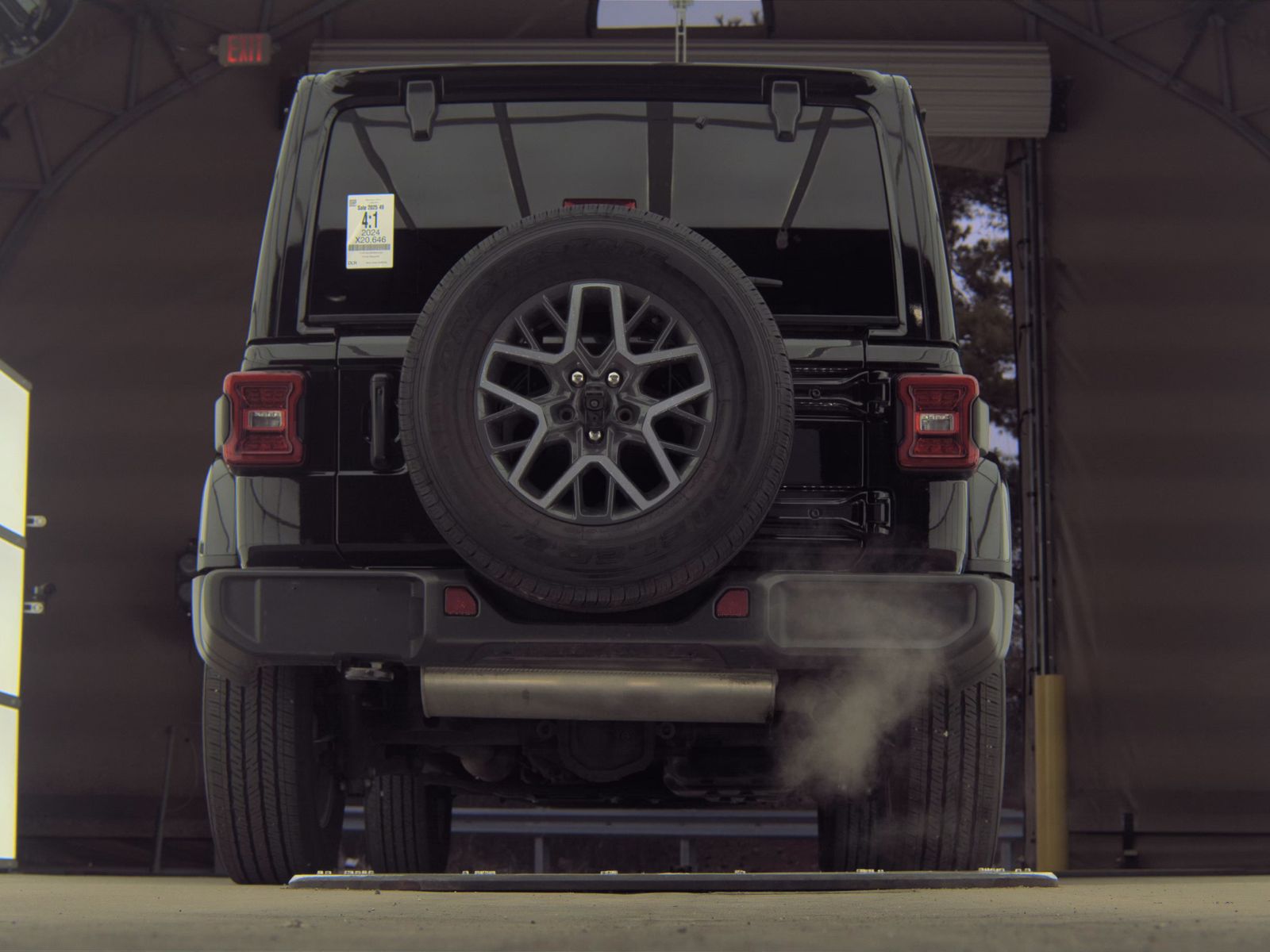 2024 Jeep Wrangler Sahara AWD