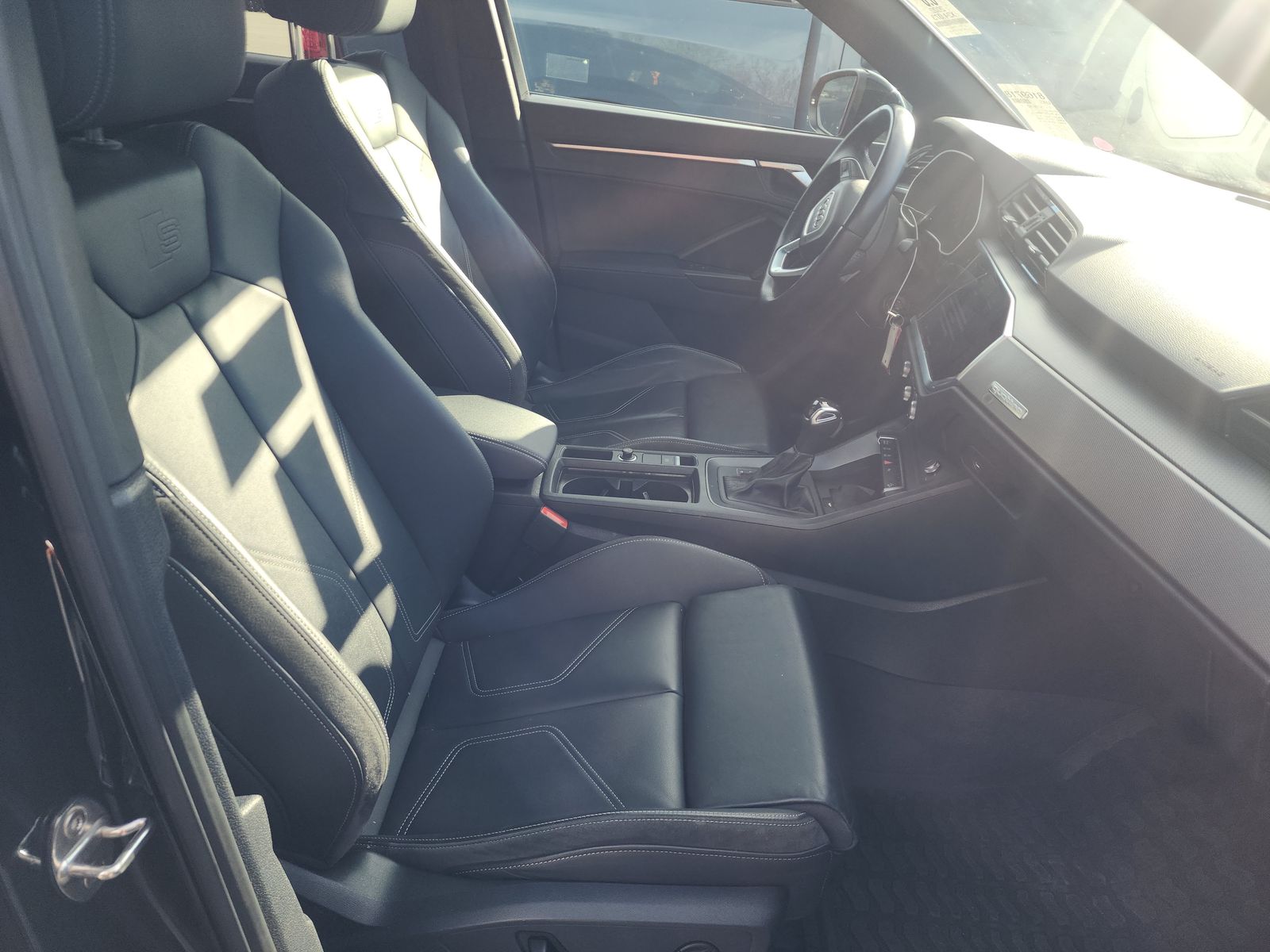 2022 Audi Q3 2.0T S line Premium Plus AWD