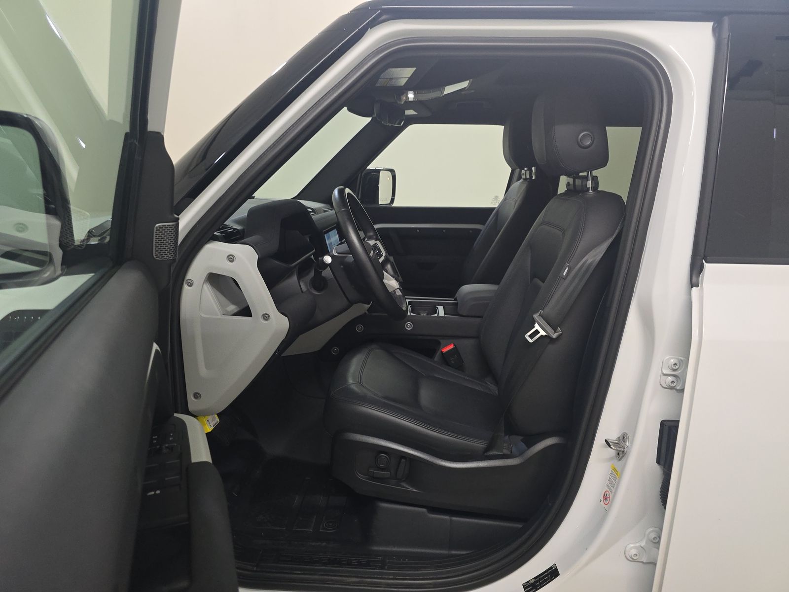 2023 Land Rover Defender 110 30th Anniversary Edition AWD