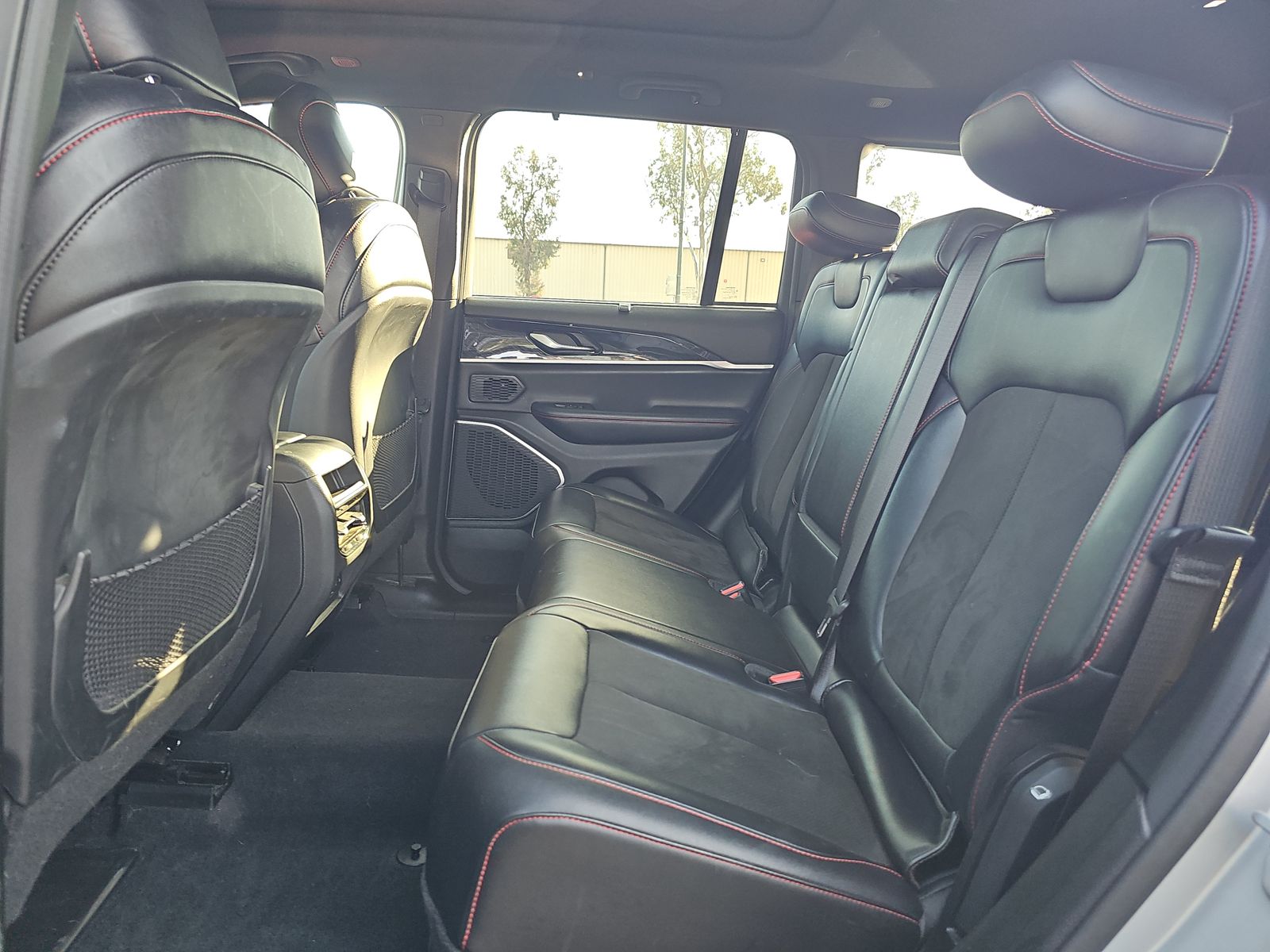 2022 Jeep Grand Cherokee Trailhawk AWD