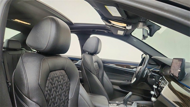 2023 BMW 5 Series 530e xDrive AWD