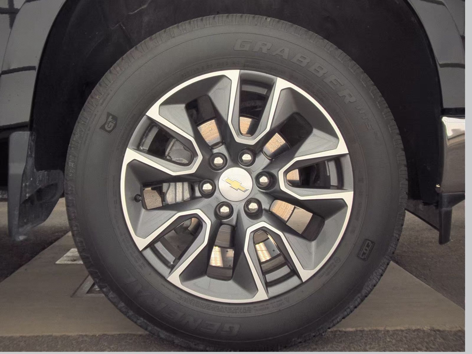 2022 Chevrolet Silverado 1500 LT AWD