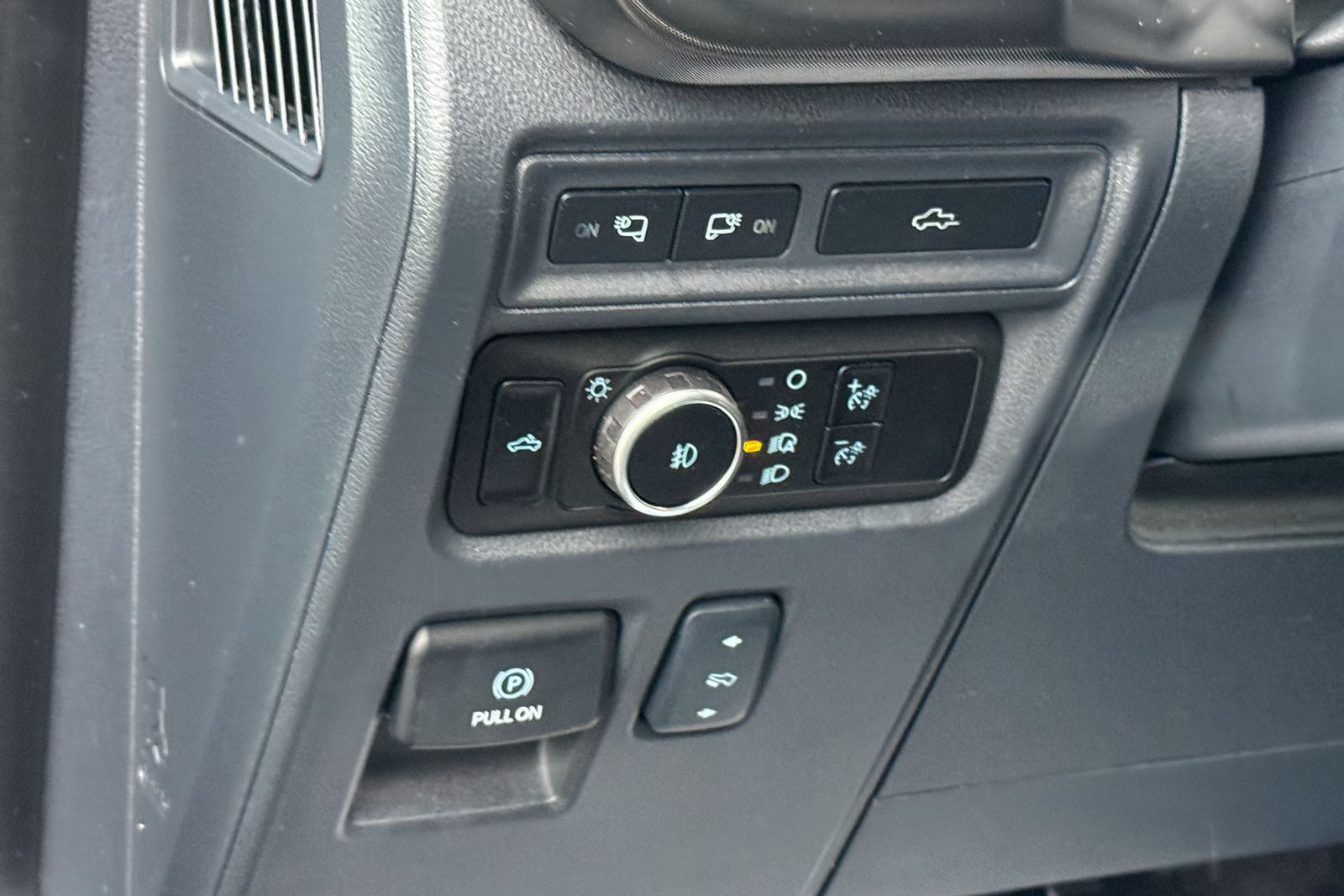 2023 Ford F-150 Tremor AWD