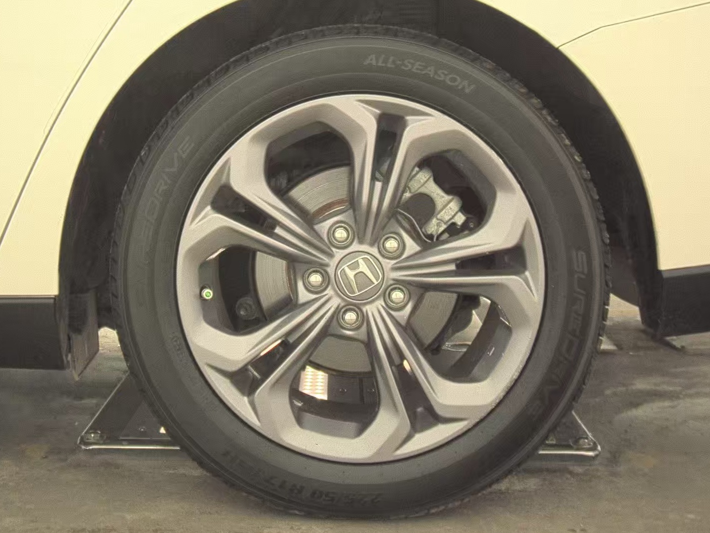 2024 Honda Accord EX FWD