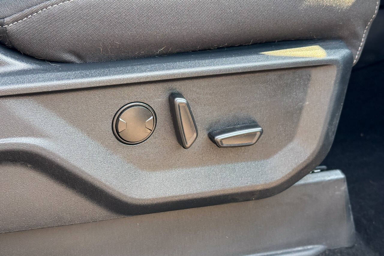 2024 Ford F-150 Hybrid XLT AWD