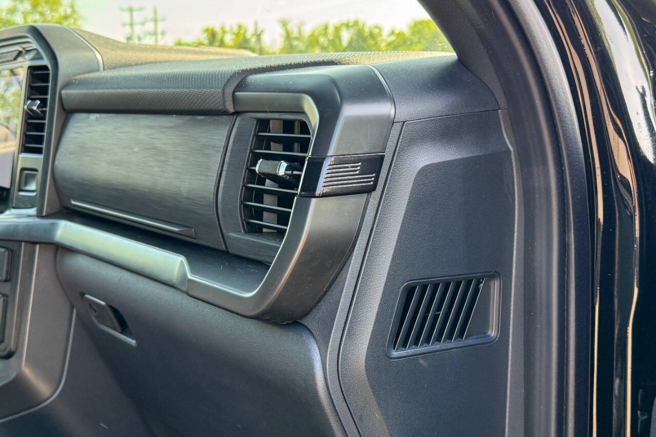 2024 Ford F-150 Hybrid XLT AWD