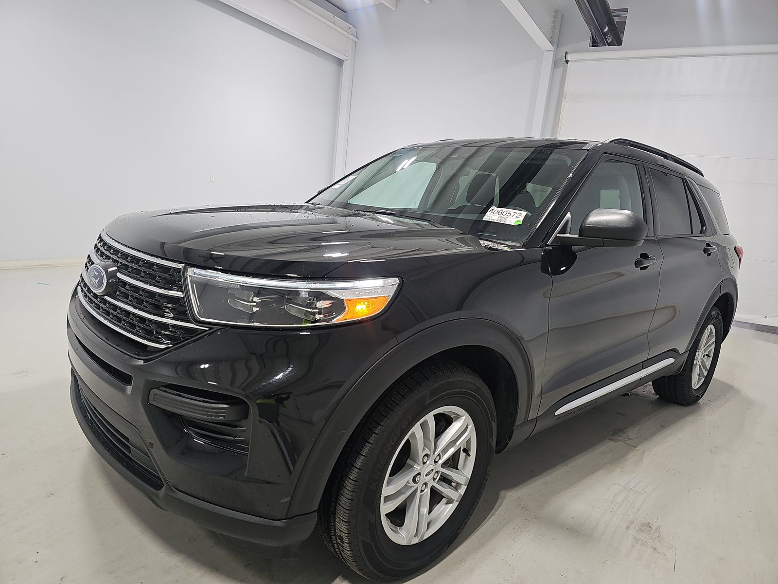 2023 Ford Explorer XLT AWD