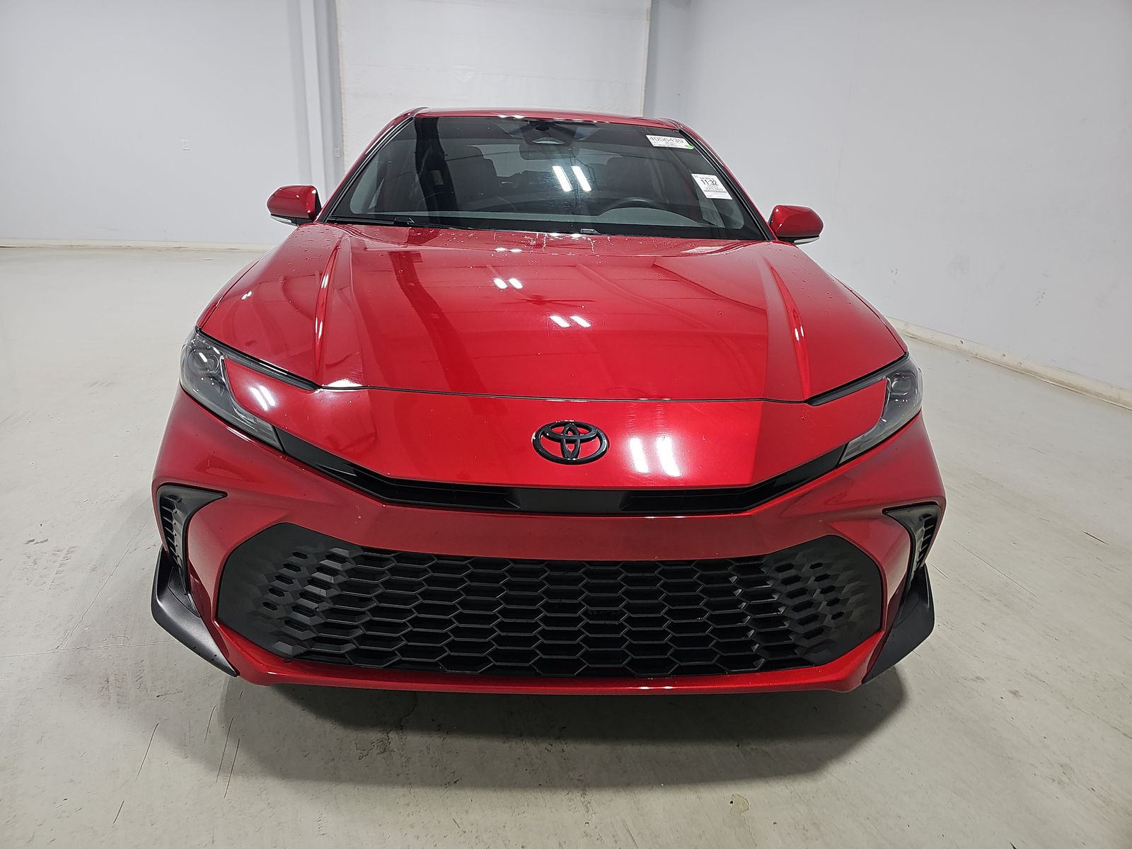 2025 Toyota Camry SE FWD