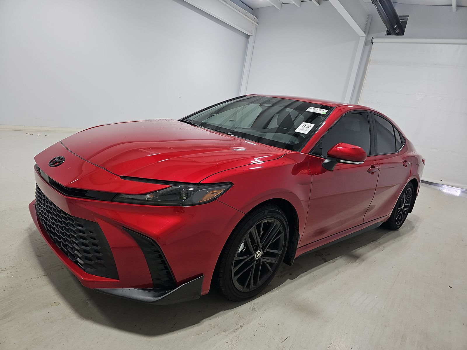 2025 Toyota Camry SE FWD