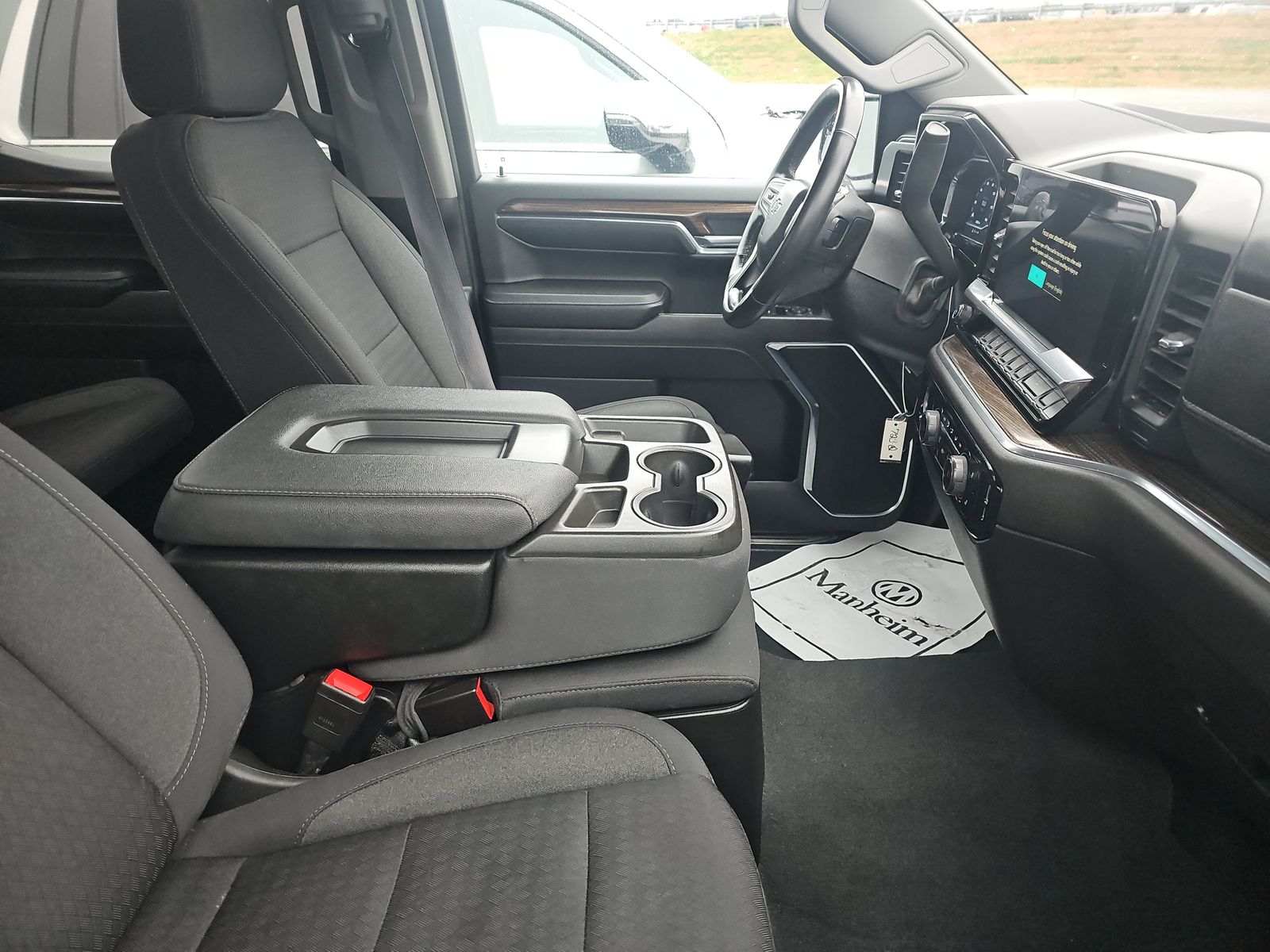 2023 Chevrolet Silverado 1500 RST AWD