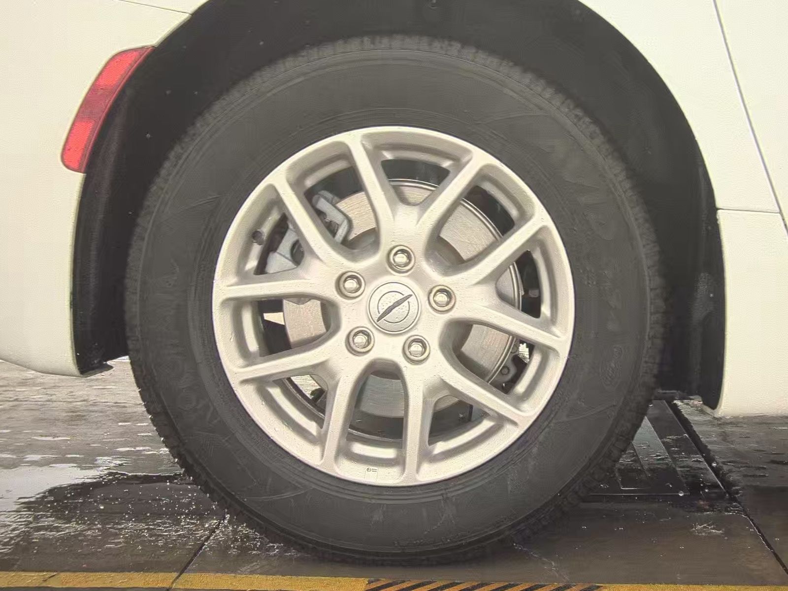 2025 Chrysler Pacifica Select FWD