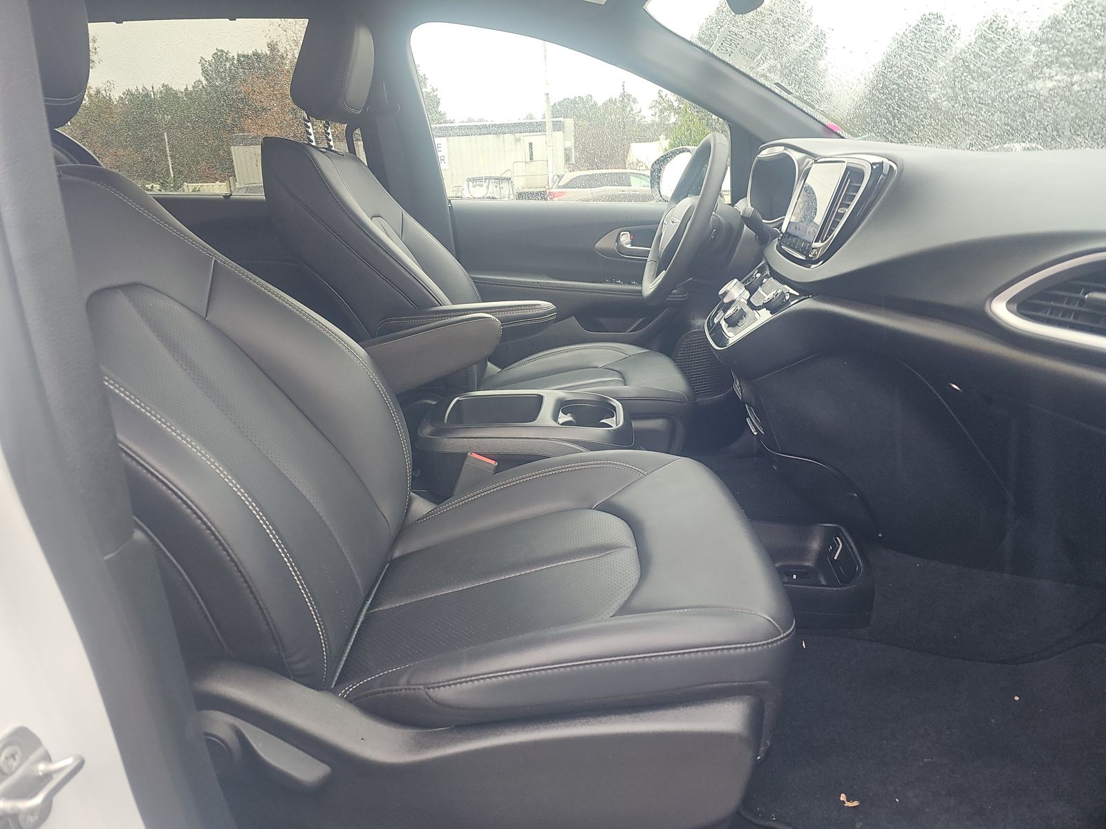 2025 Chrysler Pacifica Select FWD