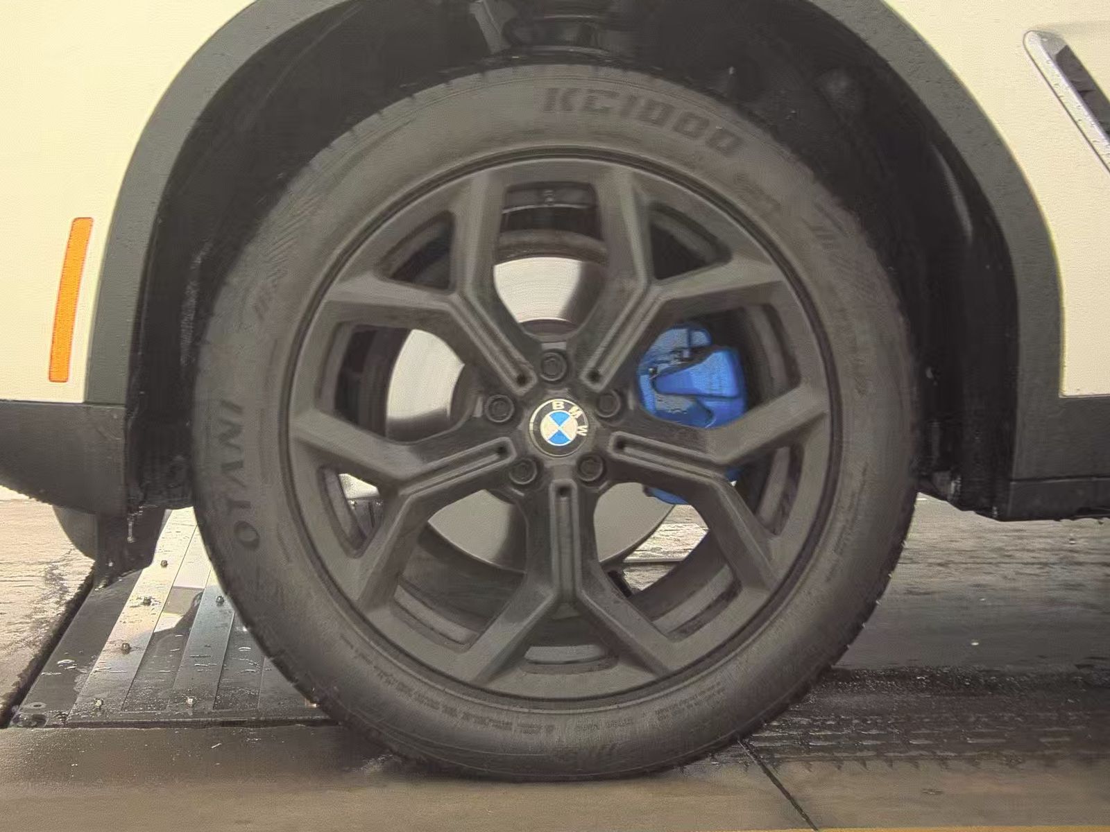 2023 BMW X3 xDrive30i AWD