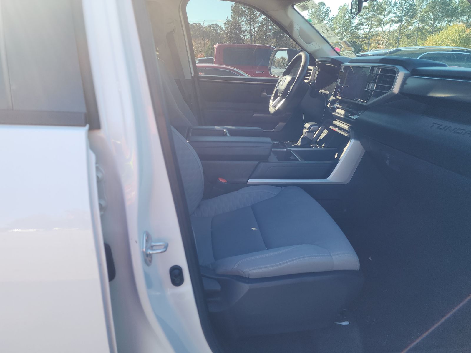 2023 Toyota Tundra SR5 AWD