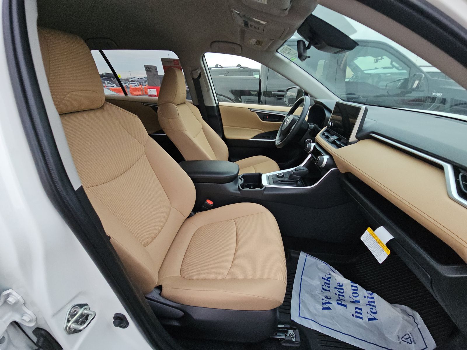 2025 Toyota RAV4 Hybrid LE AWD