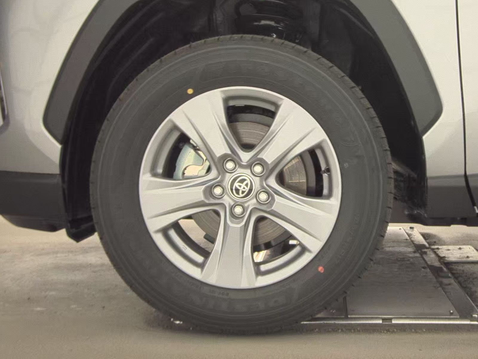 2025 Toyota RAV4 Hybrid LE AWD