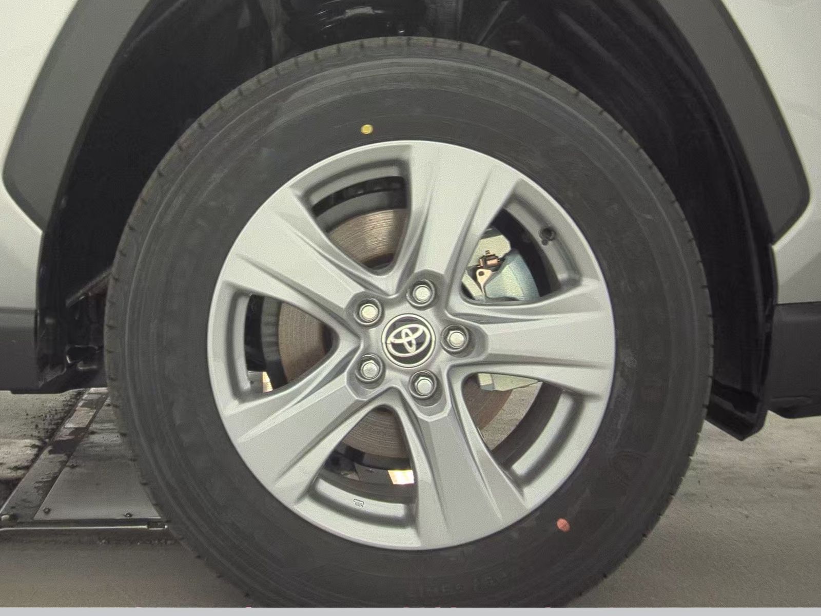 2025 Toyota RAV4 Hybrid LE AWD