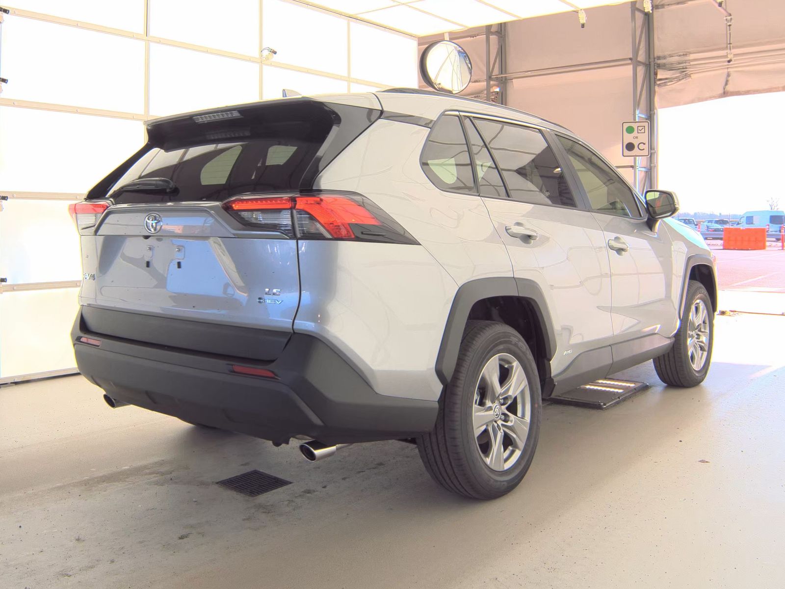 2025 Toyota RAV4 Hybrid LE AWD