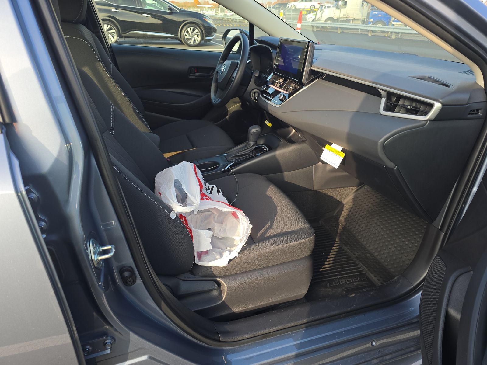 2025 Toyota Corolla Hybrid LE FWD