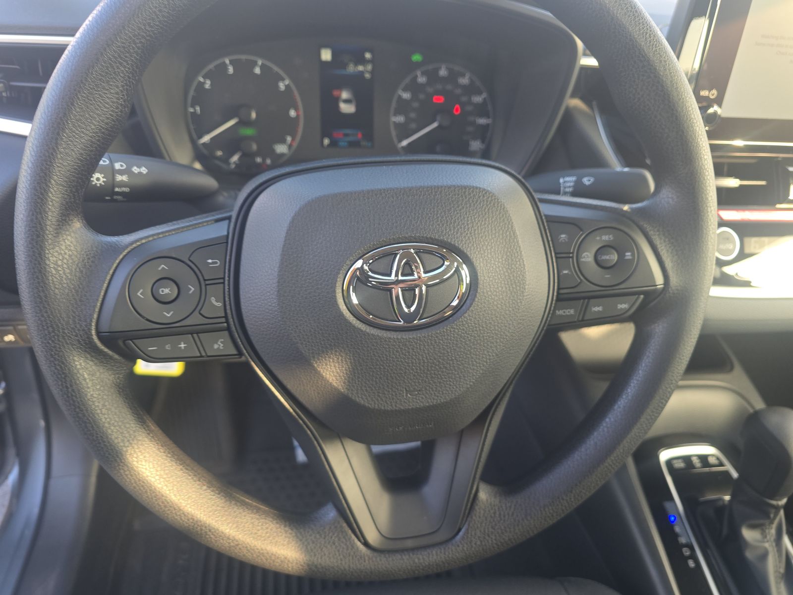 2025 Toyota Corolla Hybrid LE FWD