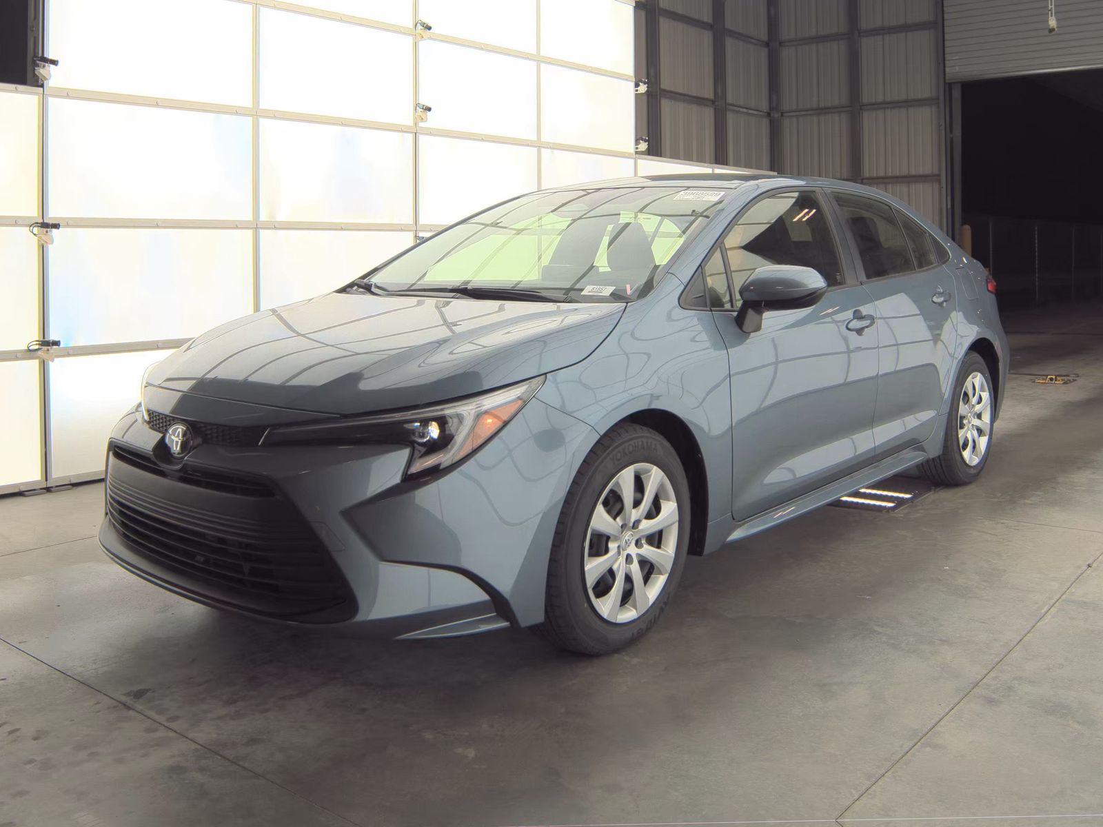 2025 Toyota Corolla Hybrid LE FWD