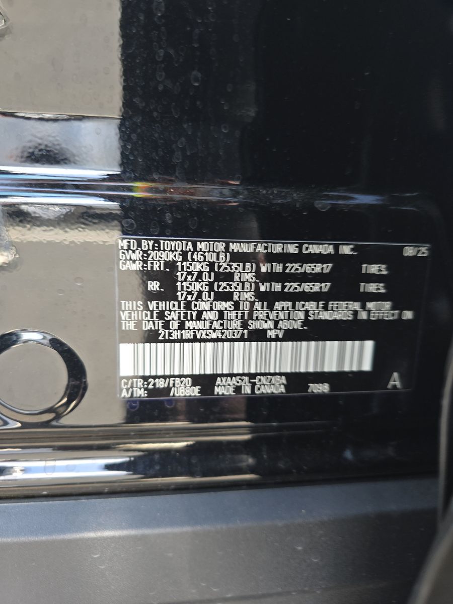 2025 Toyota RAV4 LE FWD