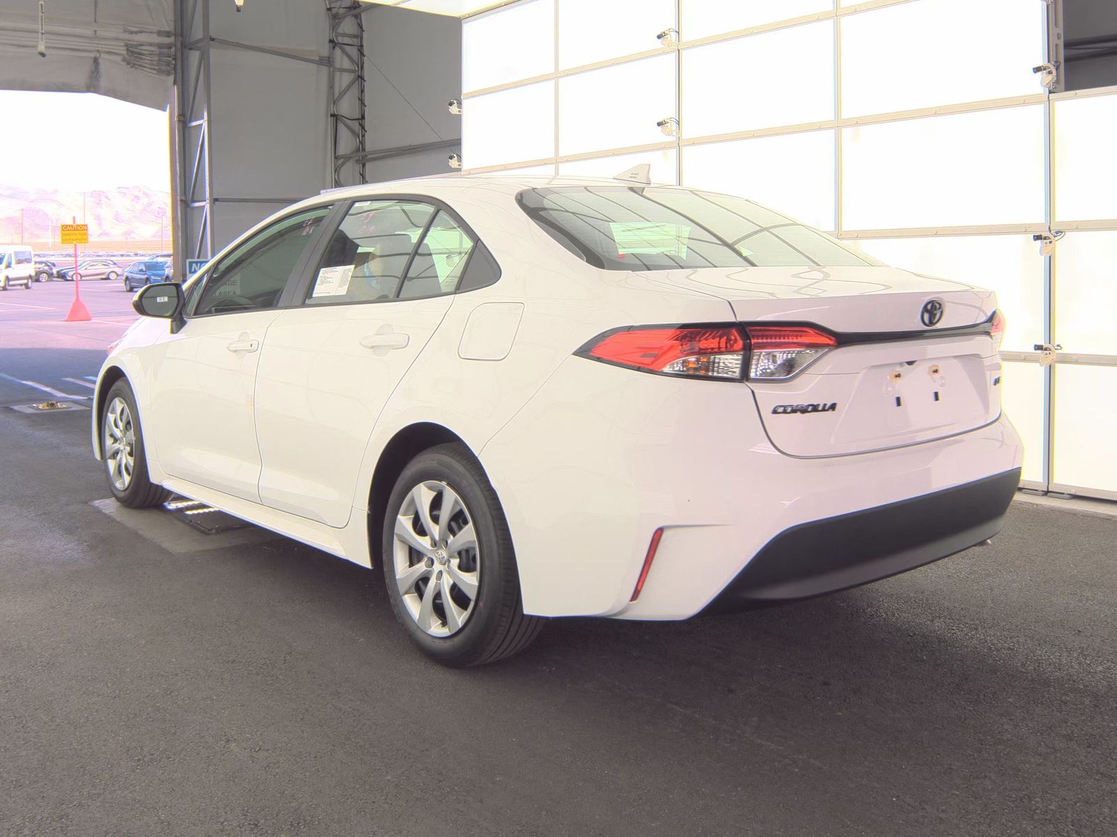 2025 Toyota Corolla LE FWD