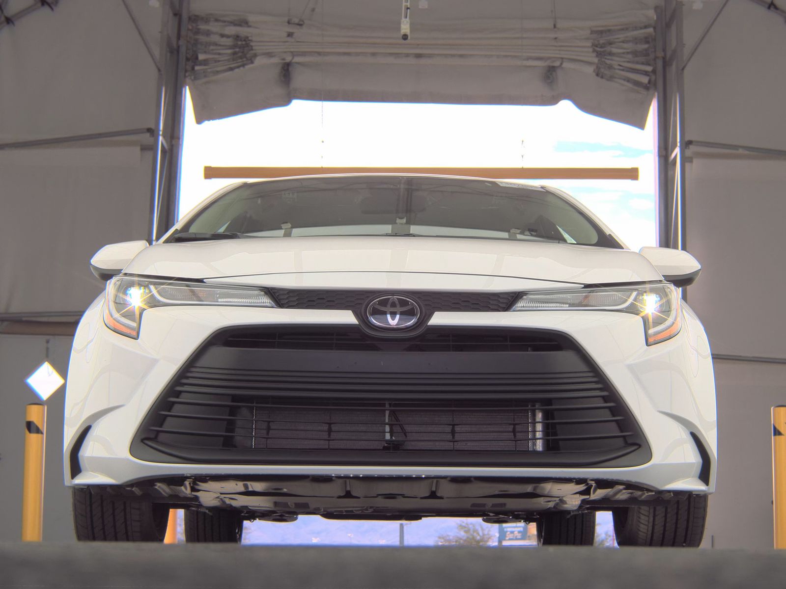 2025 Toyota Corolla LE FWD