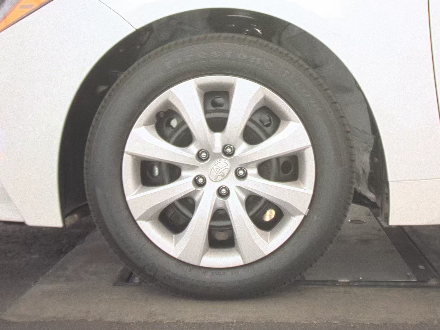 2025 Toyota Corolla LE FWD