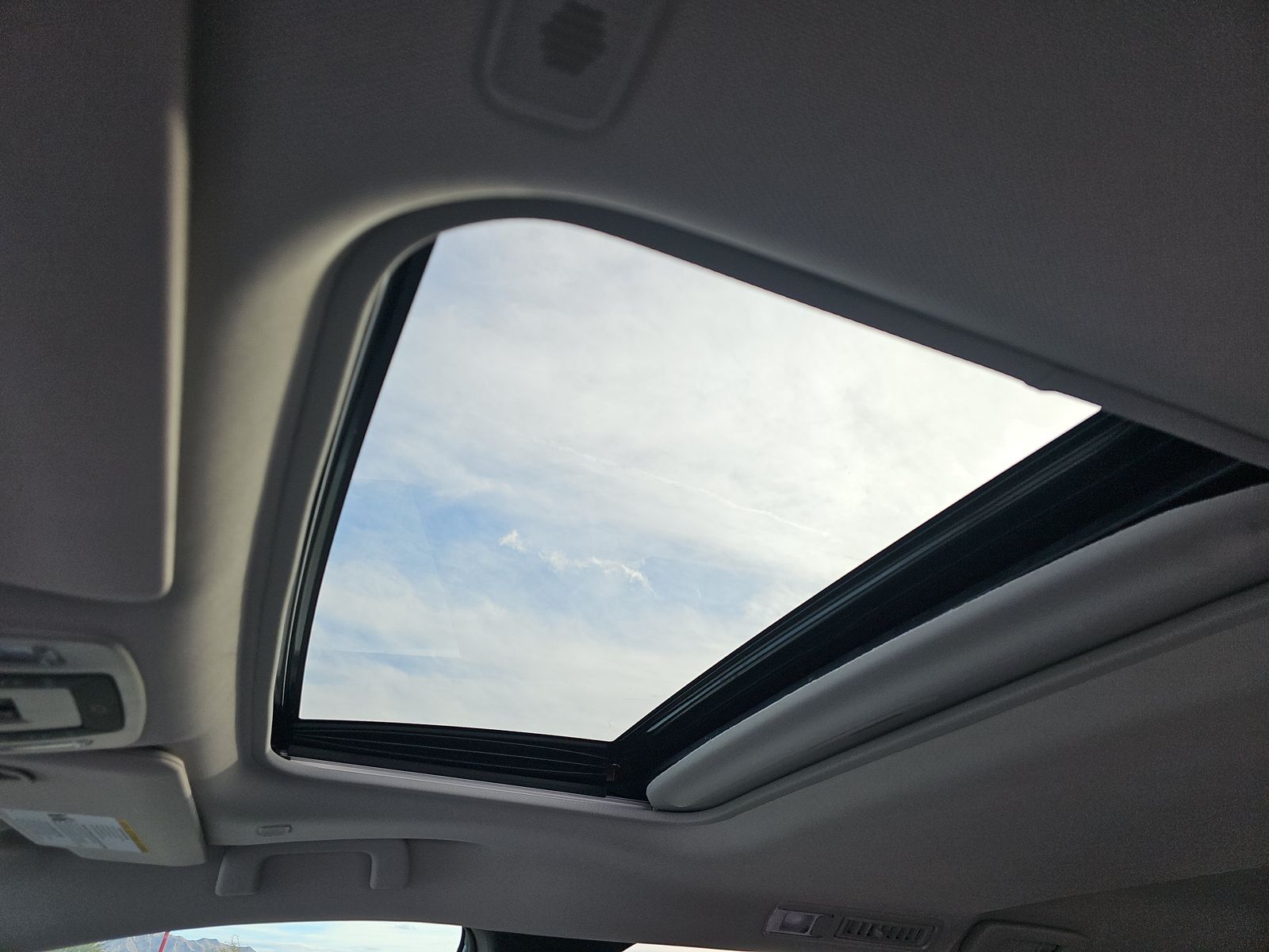 2025 Toyota Sienna XLE FWD