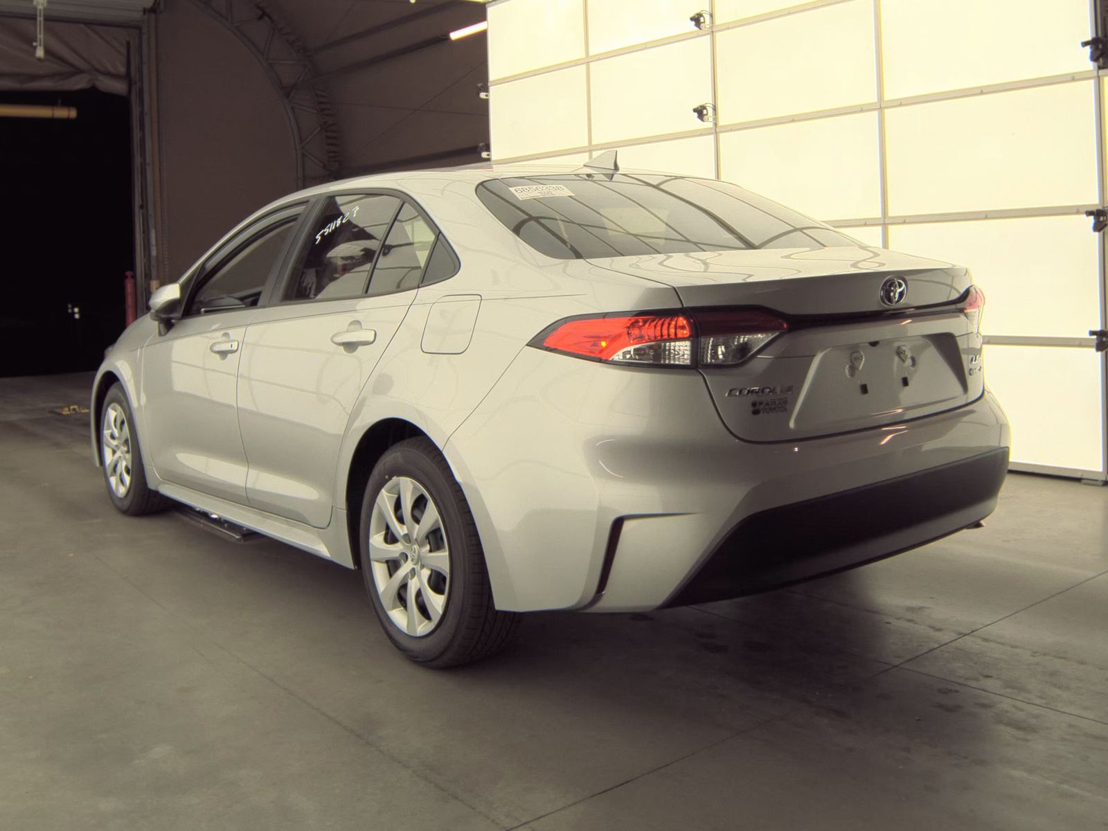 2025 Toyota Corolla Hybrid LE FWD