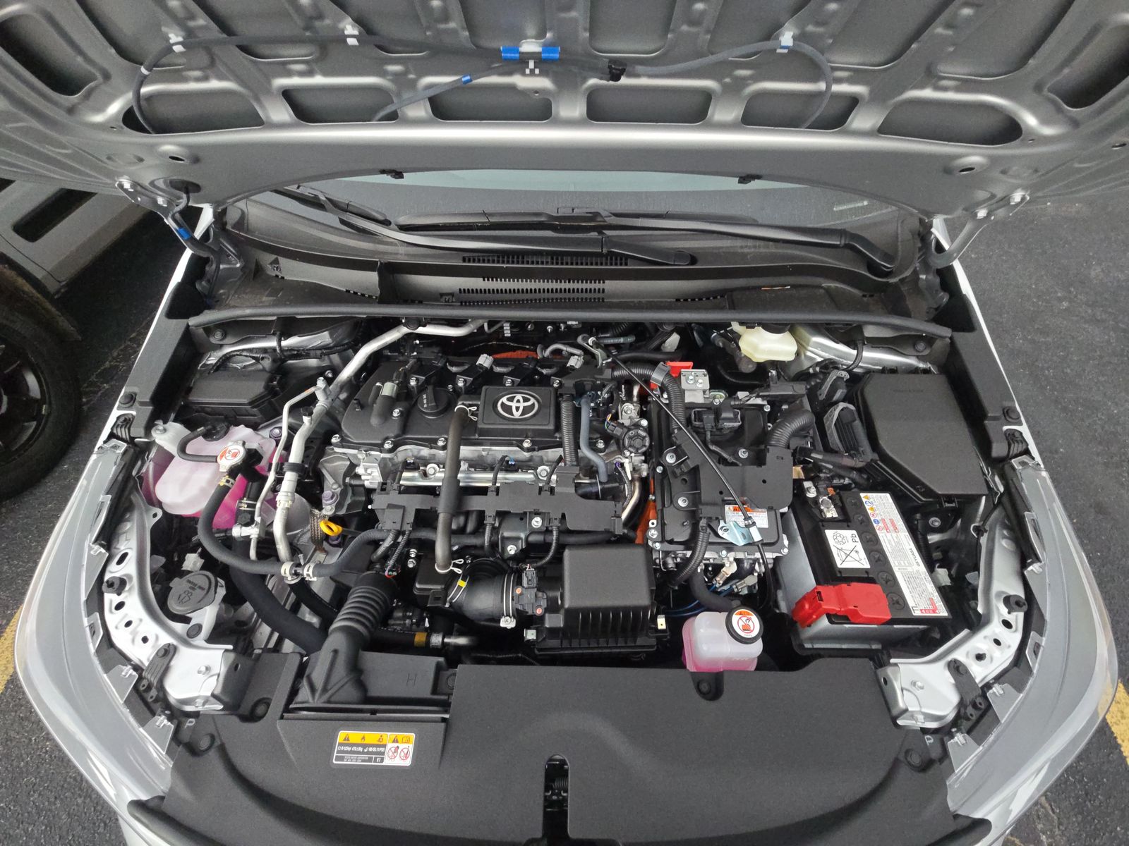 2025 Toyota Corolla Hybrid LE FWD