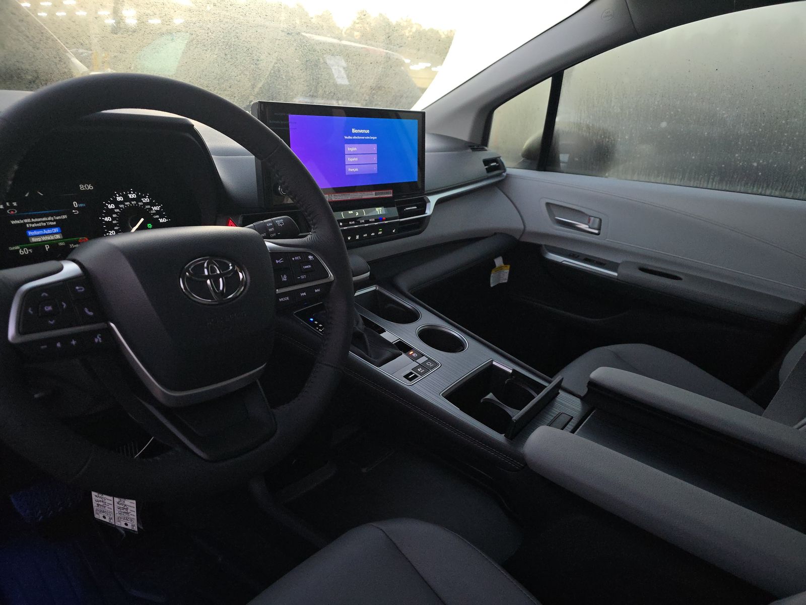 2025 Toyota Sienna XLE FWD