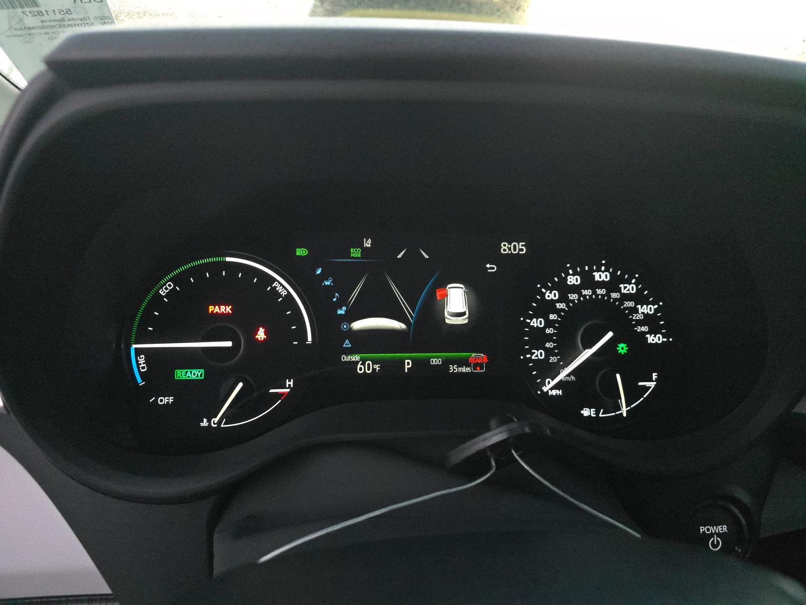 2025 Toyota Sienna XLE FWD