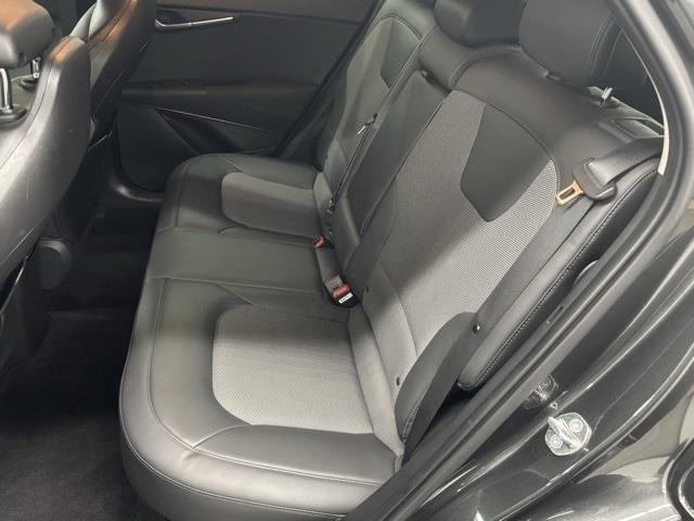 2023 Kia Niro EX FWD