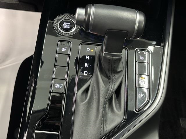 2023 Kia Niro EX FWD