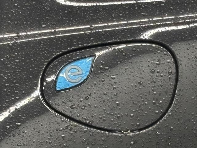 2024 Chrysler Pacifica Hybrid Select FWD