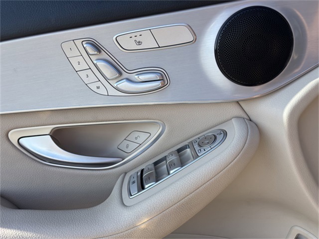 2022 Mercedes-Benz GLC GLC 300 RWD