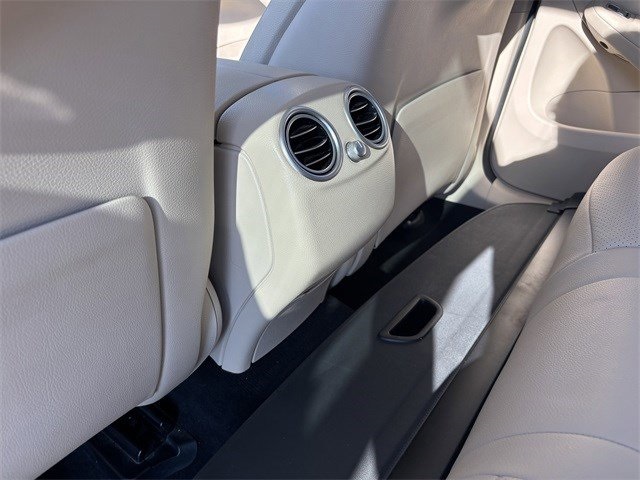 2022 Mercedes-Benz GLC GLC 300 RWD