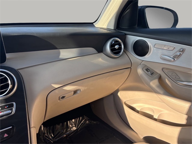 2022 Mercedes-Benz GLC GLC 300 RWD