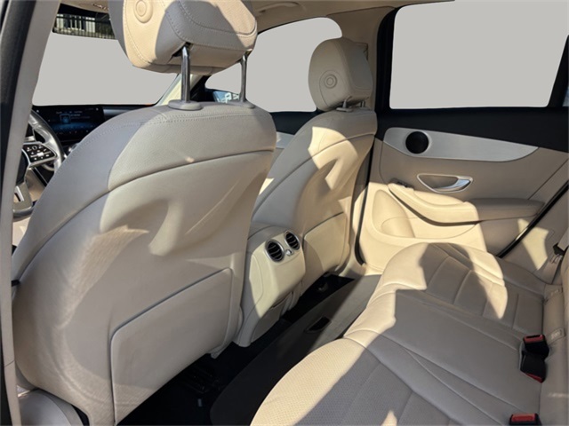 2022 Mercedes-Benz GLC GLC 300 RWD