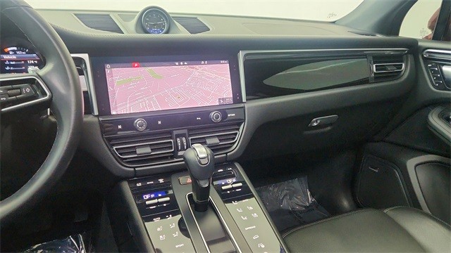 2024 Porsche Macan S AWD