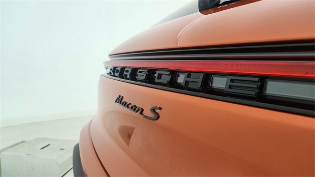 2024 Porsche Macan S AWD