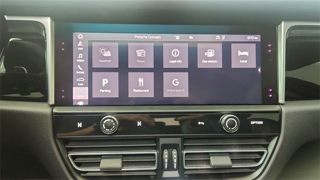 2024 Porsche Macan S AWD