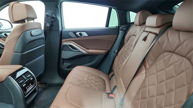 2025 BMW X6 M60i xDrive AWD